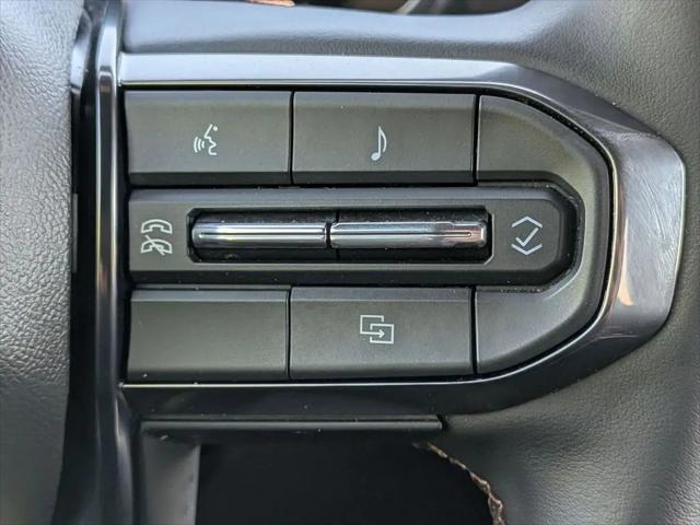 2025 GMC Canyon AT4 4WD