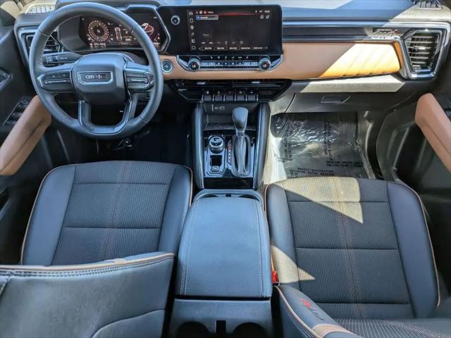 2025 GMC Canyon AT4 4WD