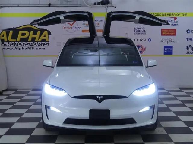 2023 Tesla Model X Standard Range