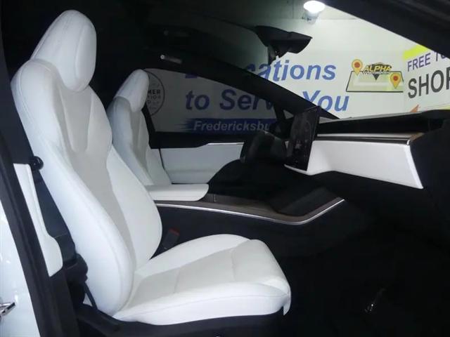 2023 Tesla Model X Standard Range