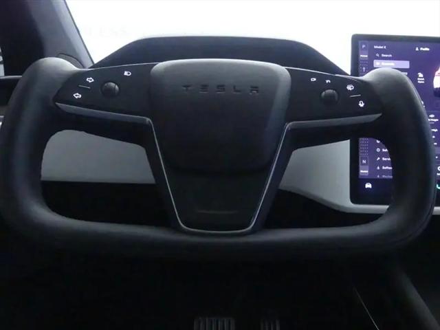2023 Tesla Model X Standard Range