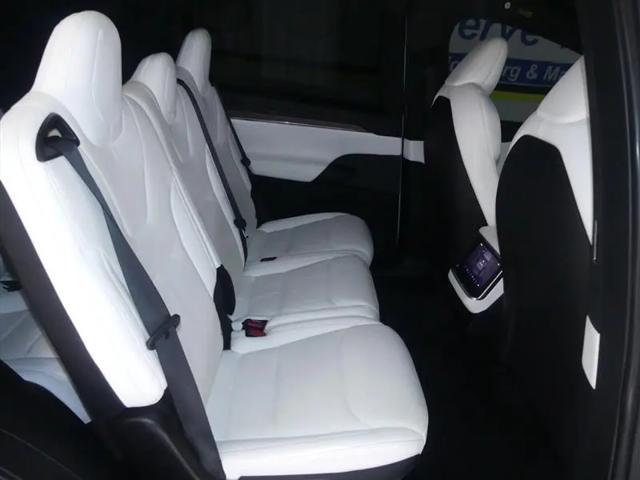 2023 Tesla Model X Standard Range