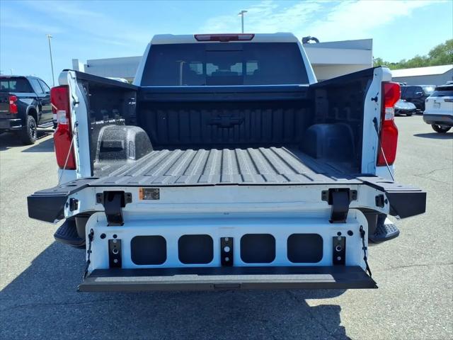 2026 Chevrolet Silverado 1500 4WD Crew Cab Short Bed ZR2