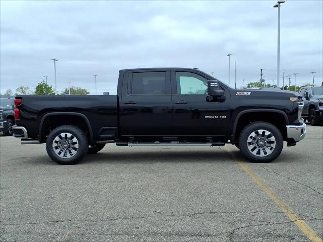 2026 Chevrolet Silverado 2500HD Crew Cab, Standard Bed, LT, 4WD