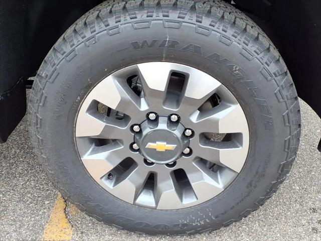 2026 Chevrolet Silverado 2500HD Crew Cab, Standard Bed, LT, 4WD