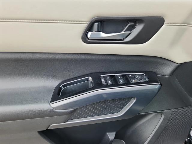 2023 Nissan Pathfinder SL 4WD