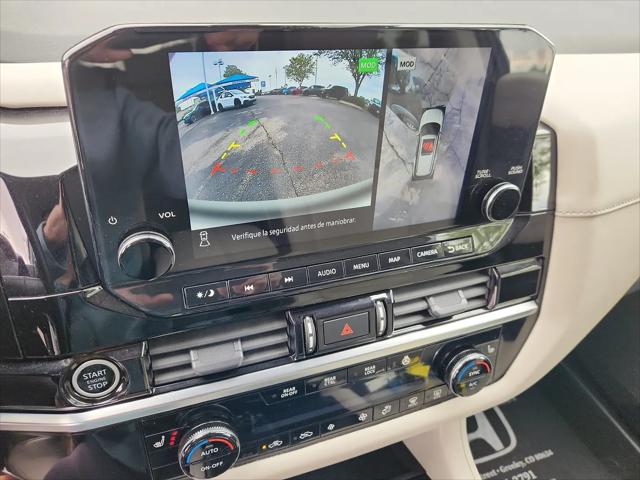 2023 Nissan Pathfinder SL 4WD