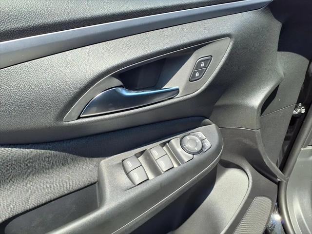 2026 Buick NV Preferred FWD