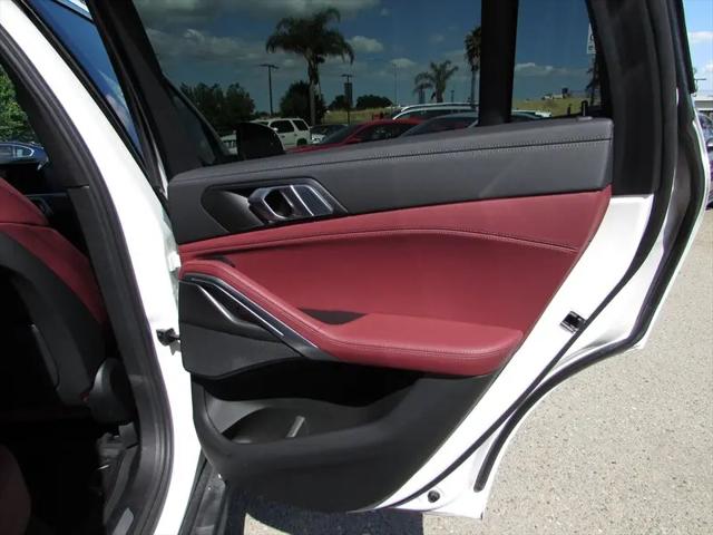 2022 BMW X6 xDrive40i