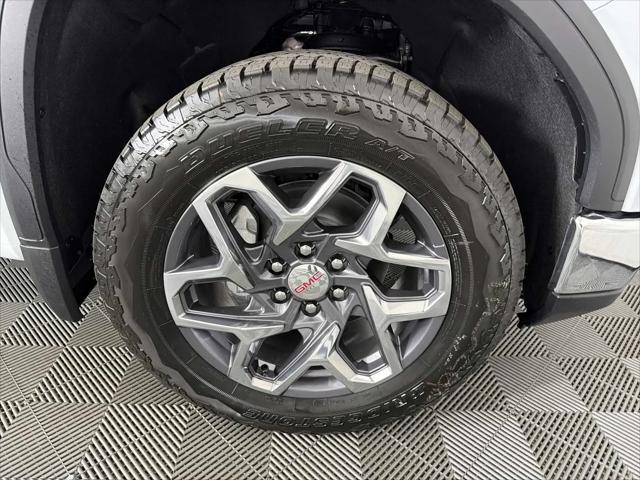 2026 GMC Sierra 1500 Crew Cab, Short Bed, SLT, 4WD