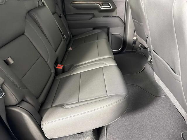 2026 GMC Sierra 1500 Crew Cab, Short Bed, SLT, 4WD