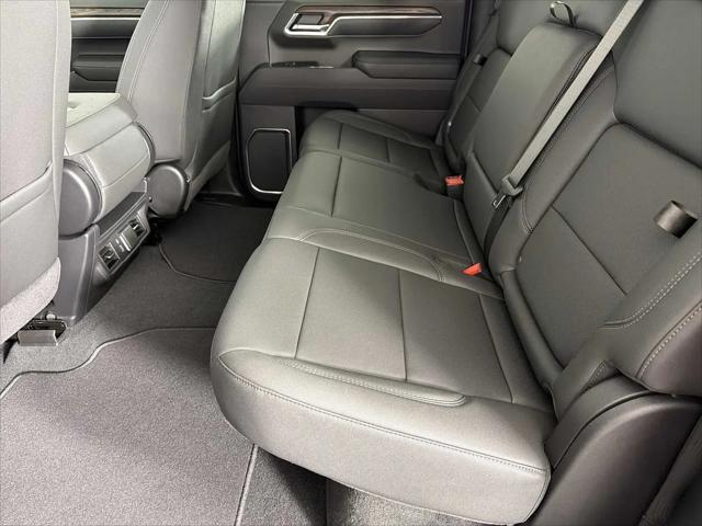 2026 GMC Sierra 1500 Crew Cab, Short Bed, SLT, 4WD