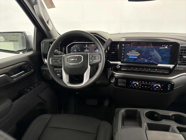 2026 GMC Sierra 1500 Crew Cab, Short Bed, SLT, 4WD