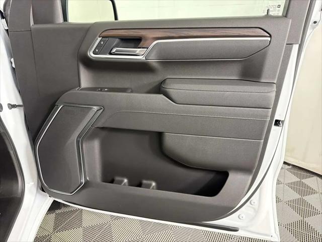 2026 GMC Sierra 1500 Crew Cab, Short Bed, SLT, 4WD