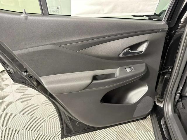 2026 Buick NV Preferred FWD