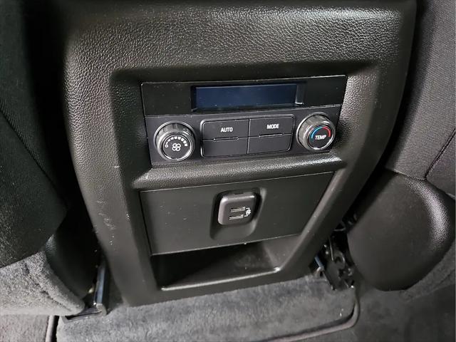 2023 Chevrolet Traverse FWD LT Cloth