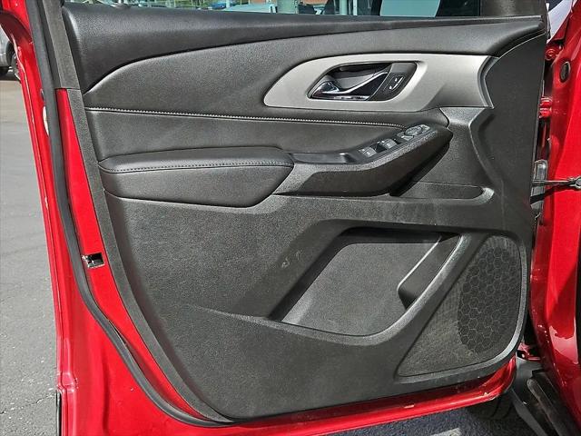 2023 Chevrolet Traverse FWD LT Cloth