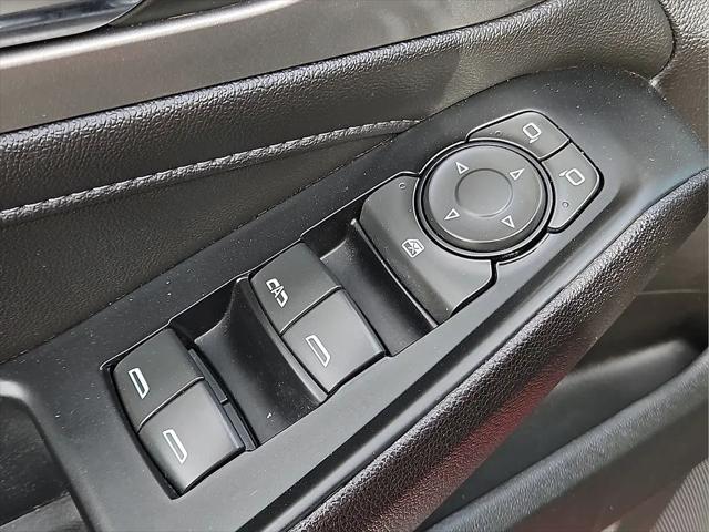 2023 Chevrolet Traverse FWD LT Cloth