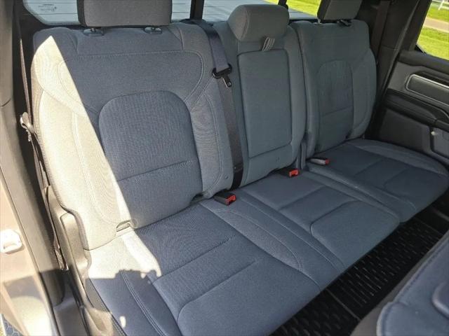 2021 Ram 1500 Big Horn Crew Cab 4x4 5'7" Box