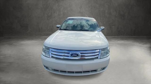2009 Ford Taurus SE