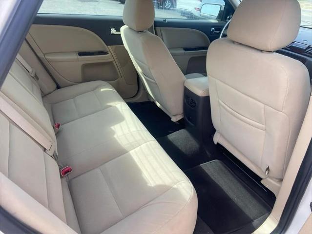 2009 Ford Taurus SE