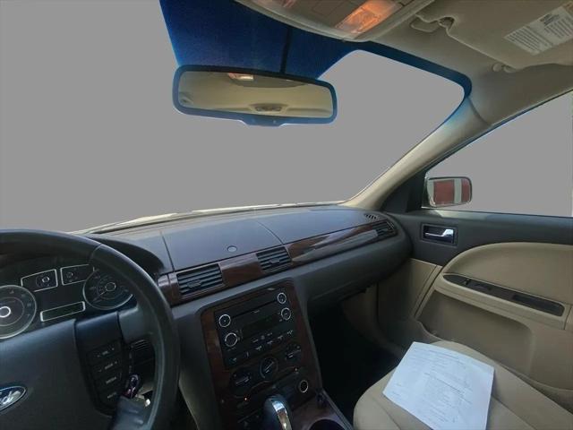2009 Ford Taurus SE