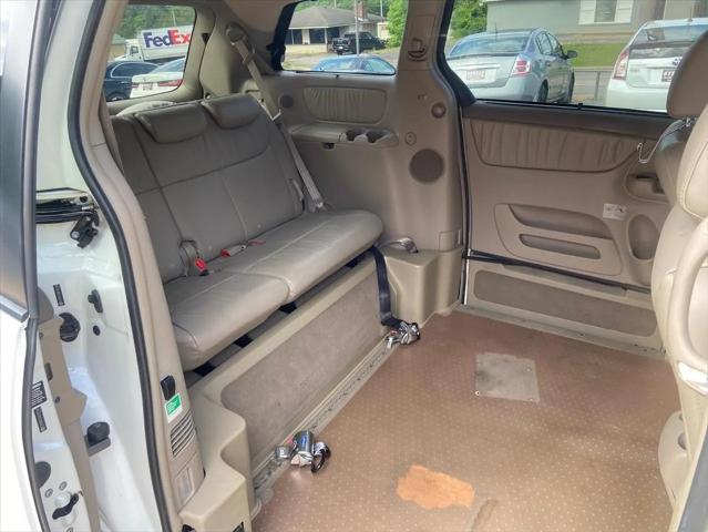 2010 Toyota Sienna XLE