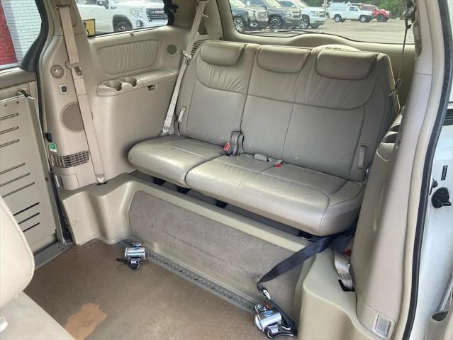 2010 Toyota Sienna XLE