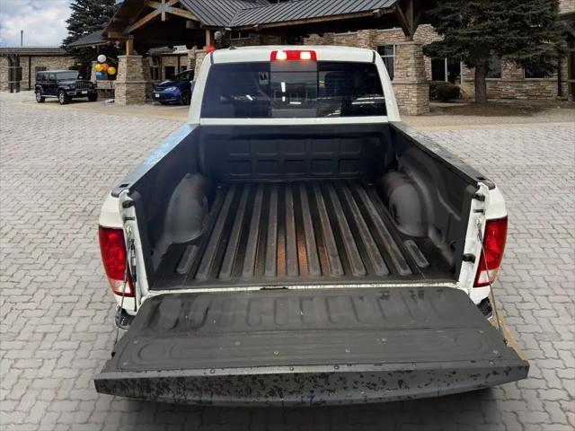 2019 Ram 1500 Classic SLT Crew Cab 4x4 5'7" Box