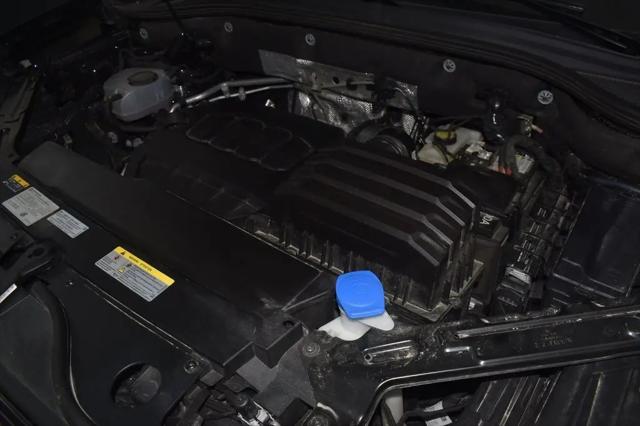 2025 Volkswagen Atlas 2.0T SEL