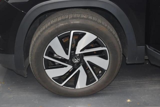 2025 Volkswagen Atlas 2.0T SEL