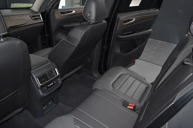 2025 Volkswagen Atlas 2.0T SEL