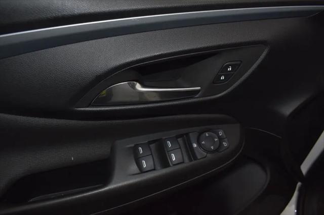 2025 Buick NV Preferred FWD