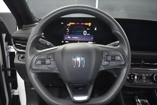 2025 Buick NV Preferred FWD