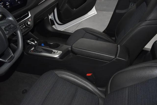 2025 Buick NV Preferred FWD