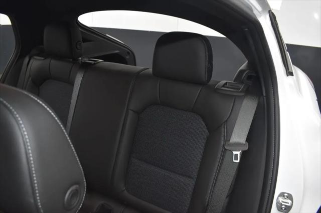 2025 Buick NV Preferred FWD