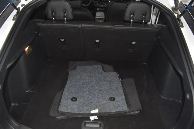 2025 Buick NV Preferred FWD