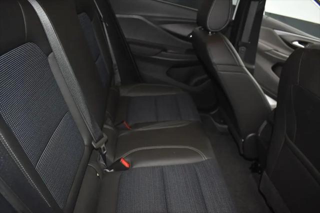 2025 Buick NV Preferred FWD