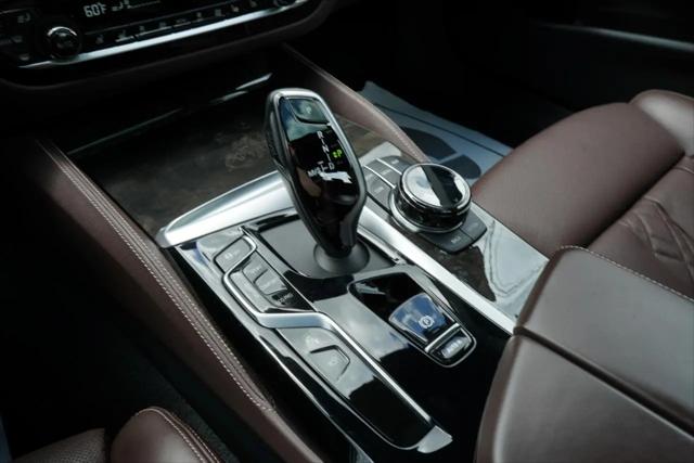 2023 BMW M5 i xDrive