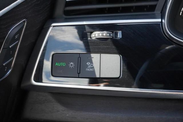 2021 Audi Q8 Premium Plus 55 TFSI quattro Tiptronic