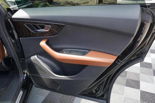 2021 Audi Q8 Premium Plus 55 TFSI quattro Tiptronic
