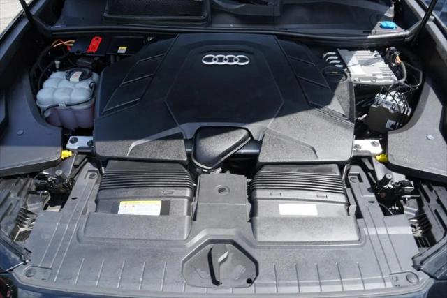 2021 Audi Q8 Premium Plus 55 TFSI quattro Tiptronic