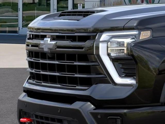 2026 Chevrolet Silverado 2500HD Crew Cab, Standard Bed, LT, 4WD
