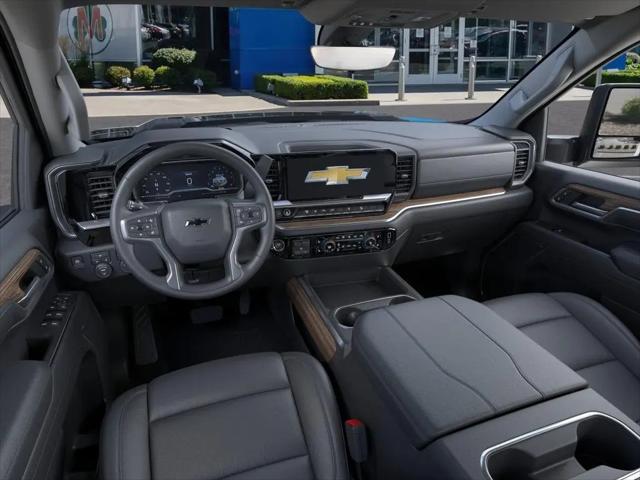 2026 Chevrolet Silverado 2500HD Crew Cab, Standard Bed, LT, 4WD