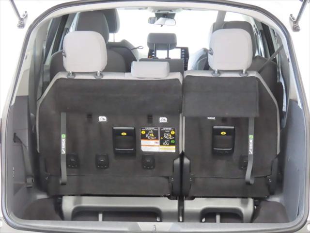 2023 Toyota Sienna LE