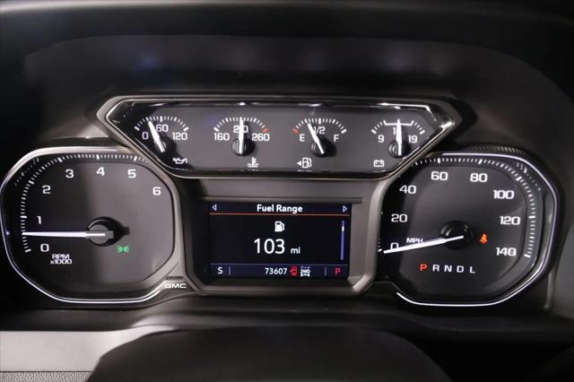 2022 GMC Sierra 1500 Limited 4WD Crew Cab Short Box AT4
