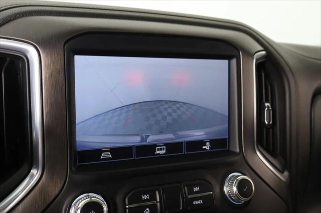 2022 GMC Sierra 1500 Limited 4WD Crew Cab Short Box AT4