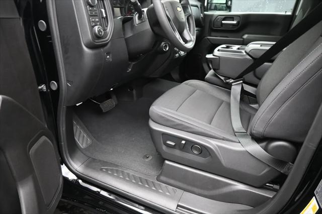 2026 Chevrolet Silverado 2500HD Crew Cab, Standard Bed, WT, 4WD
