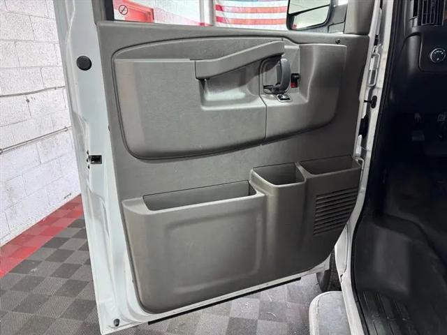 2024 Chevrolet Express Cargo Van RWD 2500 Regular Wheelbase WT