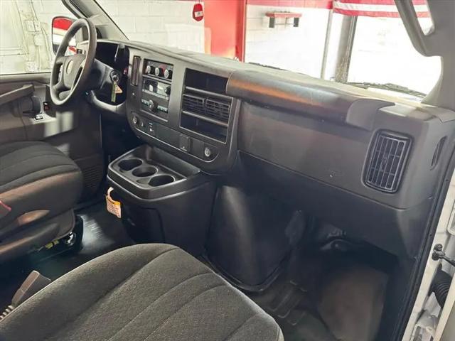2024 Chevrolet Express Cargo Van RWD 2500 Regular Wheelbase WT